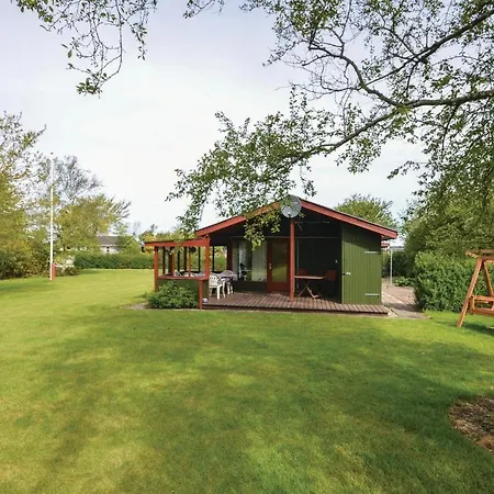 Three-bedroom Holiday In Vinderup